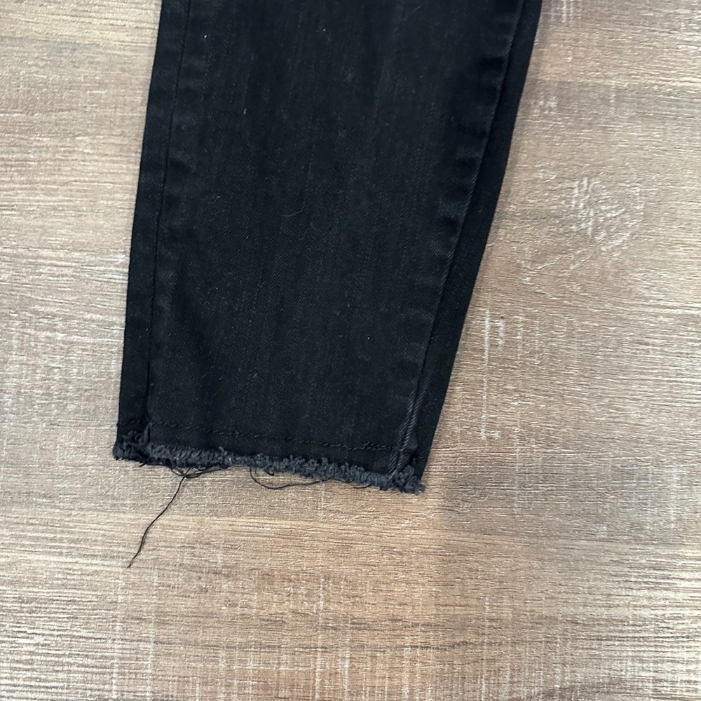 Reba Women Black Floral Embroidered Skinny Jeans Raw Hem Size 6 Stretch Denim - Picture 5 of 5